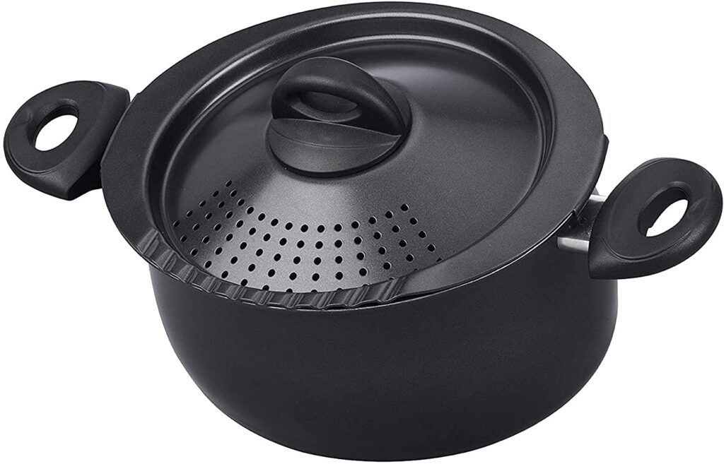 Top 9 Best Pasta Pots: Reviewed In 2022 - Wide Kitchen