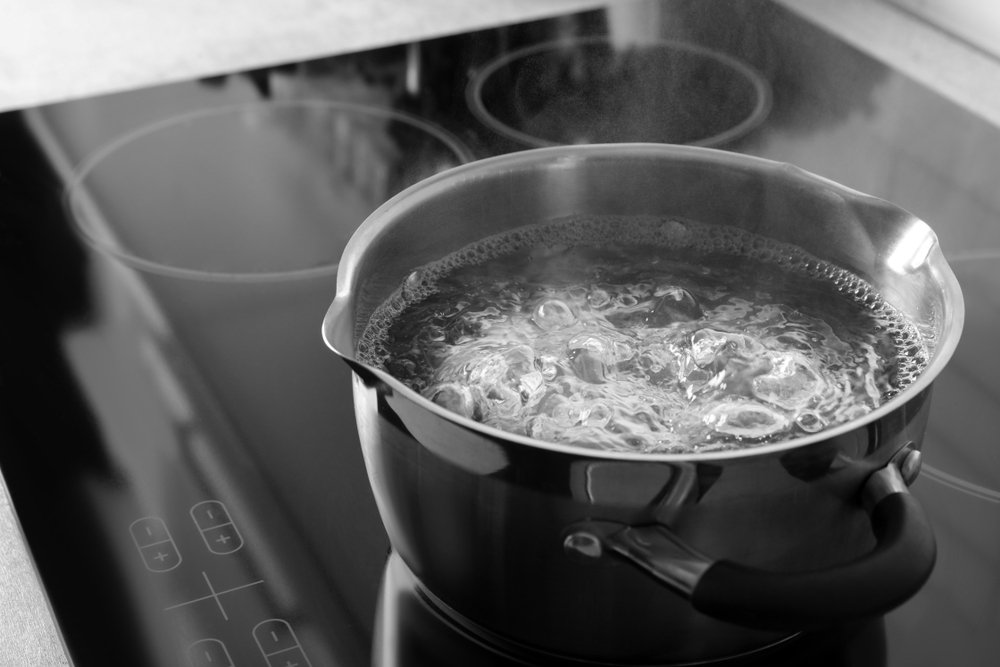 safest pot to boil water